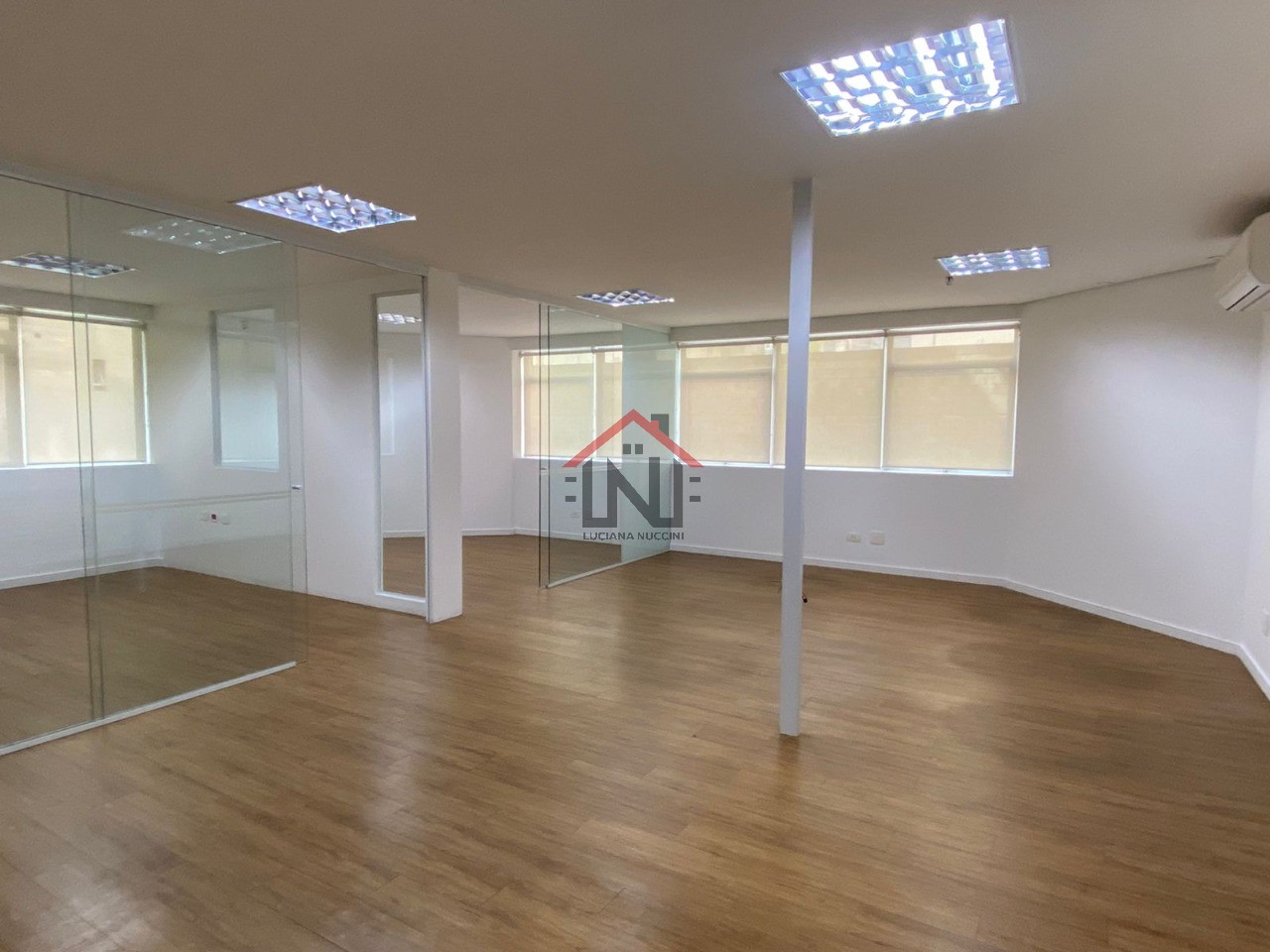 Conjunto Comercial de Luxo na Vila Olímpia: A Oportunidade Perfeita para o seu Negócio em São Paulo-SP!