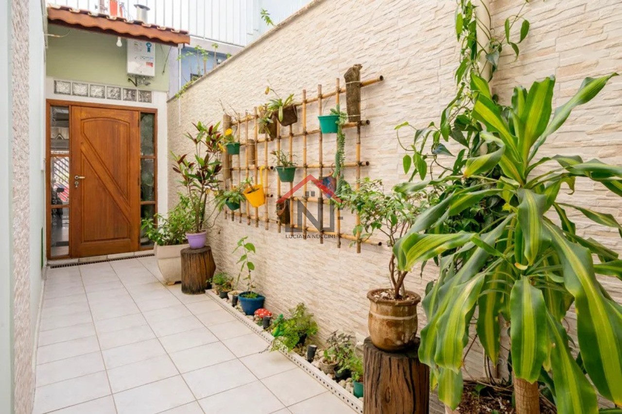 Imperdível Casa à Venda em São Paulo-SP, Jardim Patente Novo: 3 Quartos, 3 Suítes, 4 Banheiros, 2 Vagas, 160m².