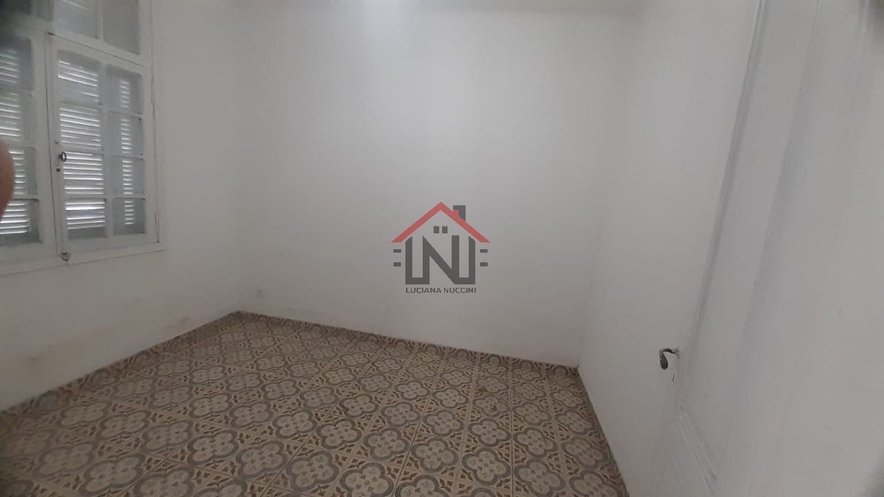 Excelente oportunidade: Casa à venda no Ipiranga, São Paulo-SP, com 3 quartos, 2 salas, 2 banheiros, 3 vagas de garagem e 170,00 m².