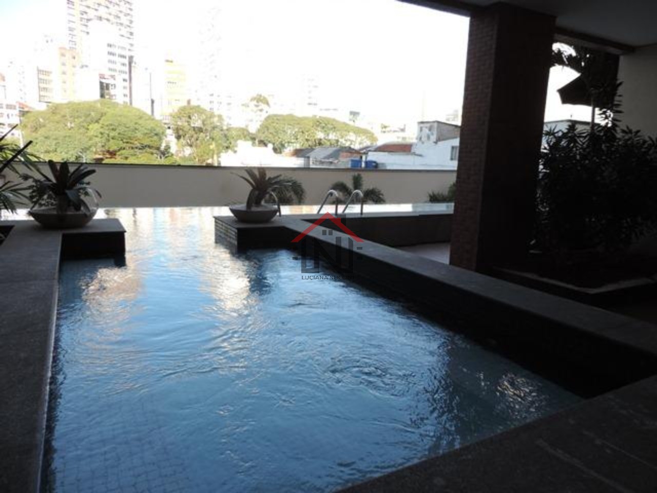 Apartamento para locação de alto padrão na Bela Vista: 1 quarto, 1 banheiro, 1 vaga de garagem!
