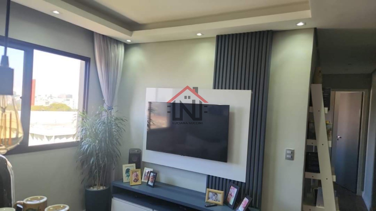 Apartamento à venda na Vila Arapuã: 2 quartos, 1 sala, 1 banheiro e 1 vaga de garagem em SP!