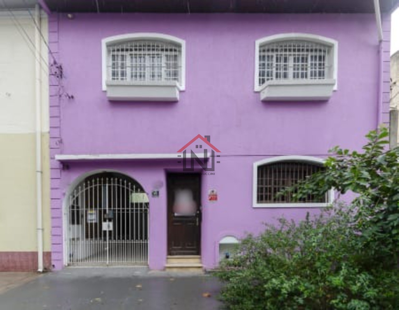 Aluguel de Casa com 3 Quartos e 1 Suíte na Vila Romana, São Paulo-SP: Espaço e Conforto em 230m²!