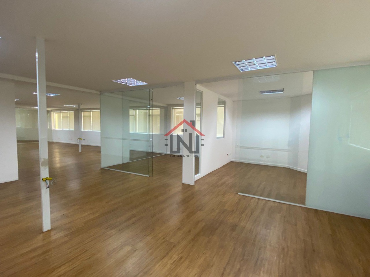 Conjunto Comercial de Luxo na Vila Olímpia: A Oportunidade Perfeita para o seu Negócio em São Paulo-SP!