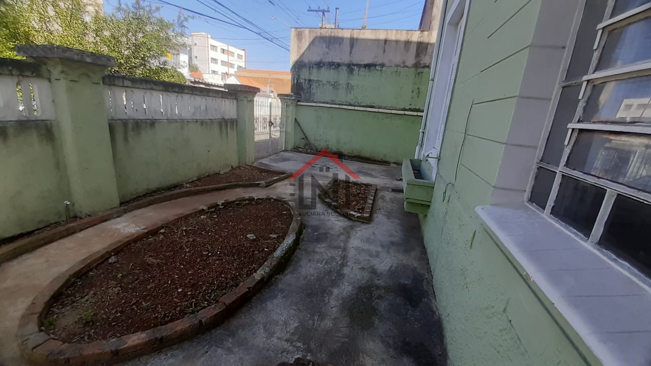 Excelente oportunidade: Casa à venda no Ipiranga, São Paulo-SP, com 3 quartos, 2 salas, 2 banheiros, 3 vagas de garagem e 170,00 m².