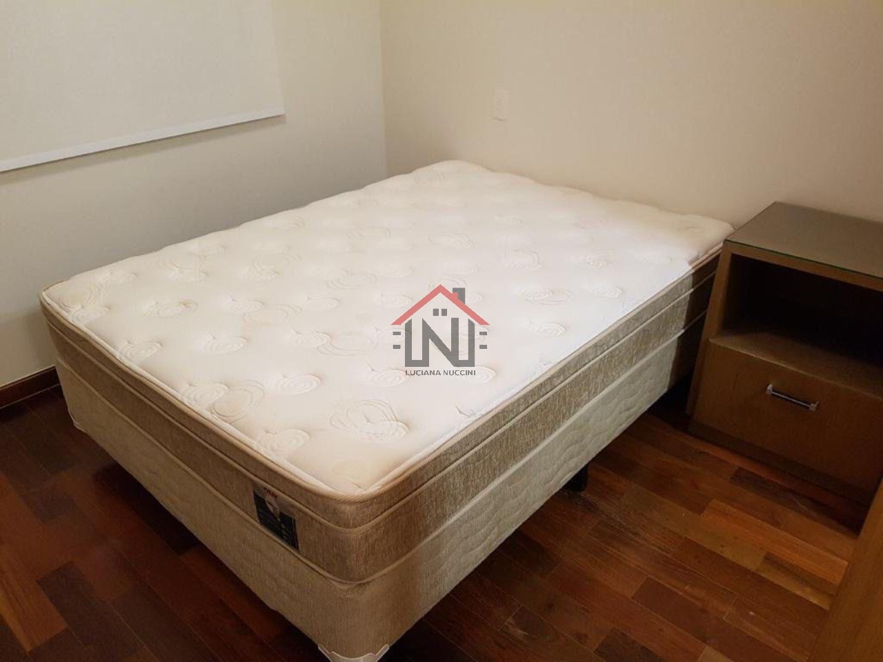 Apartamento de Alto Padrão para Locação em Cerqueira César - São Paulo-SP: 2 Quartos, 1 Suíte, 1 Sala, 2 Banheiros, 1 Vaga, 71m².
