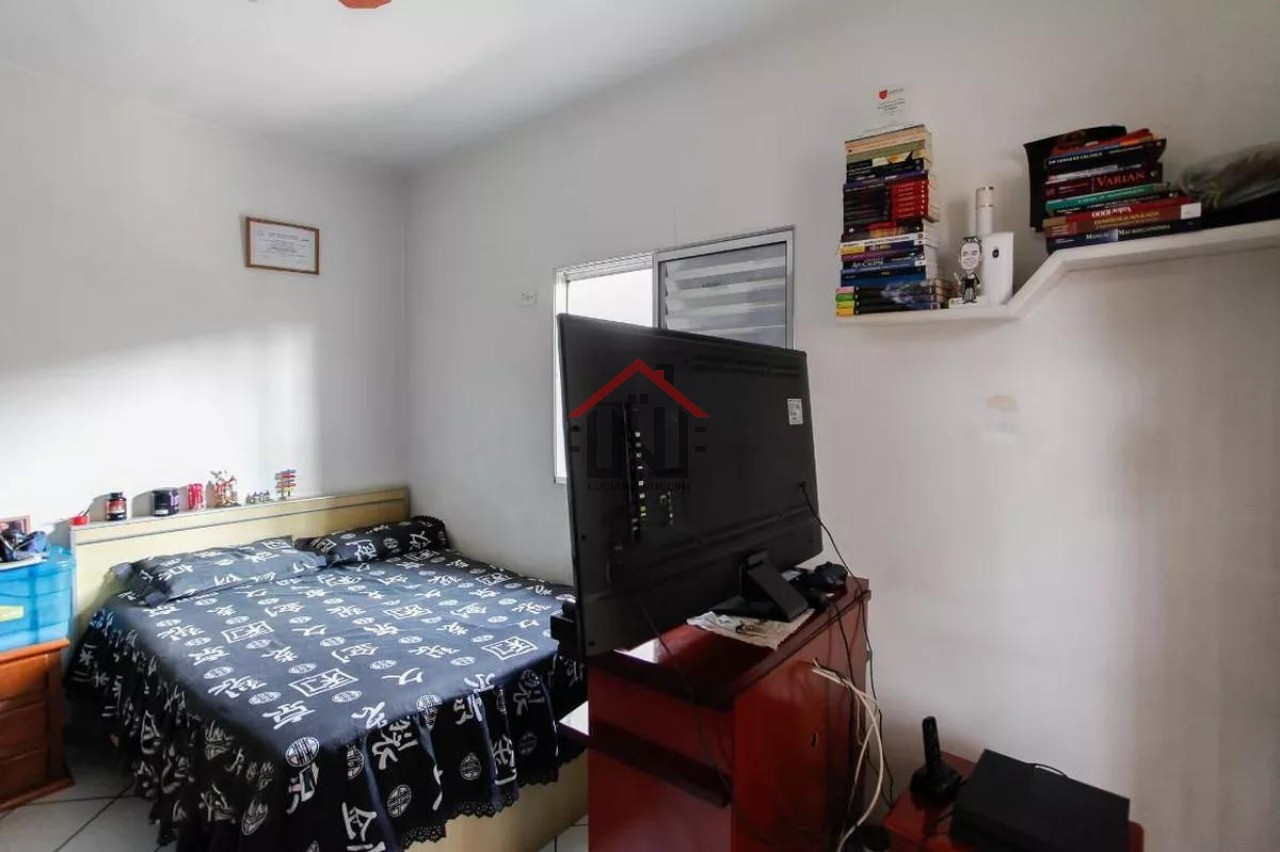 Casa à venda em São Paulo-SP, Parque Jabaquara: 3 quartos, 4 banheiros, 2 vagas, 189 m². Encontre seu lar dos sonhos!