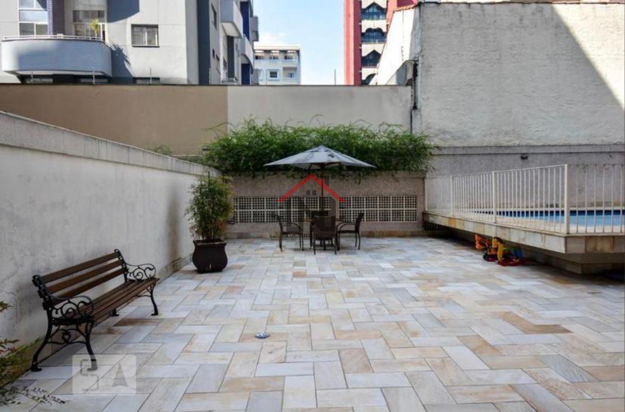 Oportunidade imperdível: Apartamento à venda em Pinheiros, São Paulo-SP - 2 quartos, 1 suite, 2 banheiros, 1 vaga - 68m².