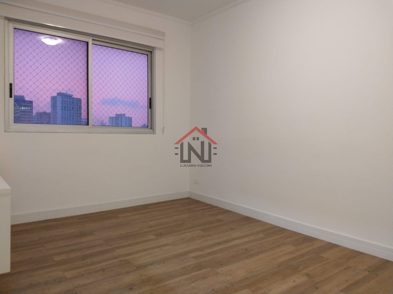 Apartamento à venda na Liberdade, São Paulo-SP: 1 quarto, 1 banheiro, 1 vaga de garagem, 45m²!