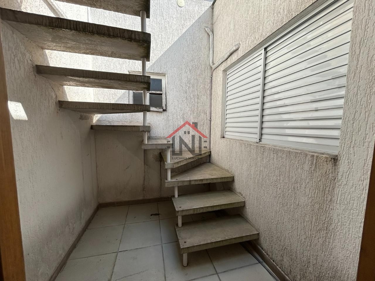 Imperdível Casa à Venda na Vila Mariana, São Paulo-SP: 3 Quartos, 3 Suítes, 1 Sala, 4 Banheiros, 6 Vagas de Garagem, 243m².