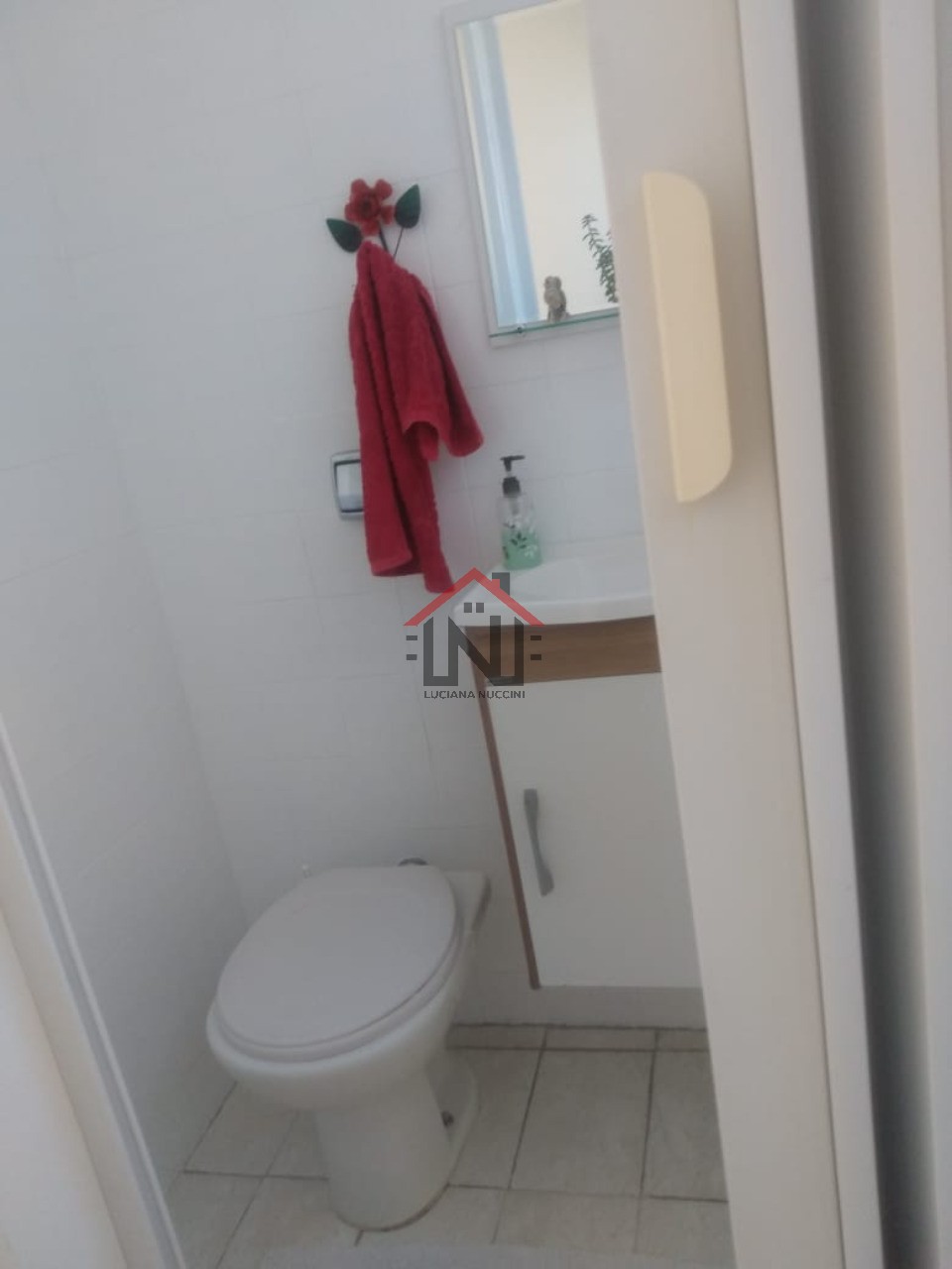 Imperdível: Casa à venda em Parque Bristol, São Paulo-SP, com 2 quartos, 2 banheiros, 2 vagas de garagem e 140m².