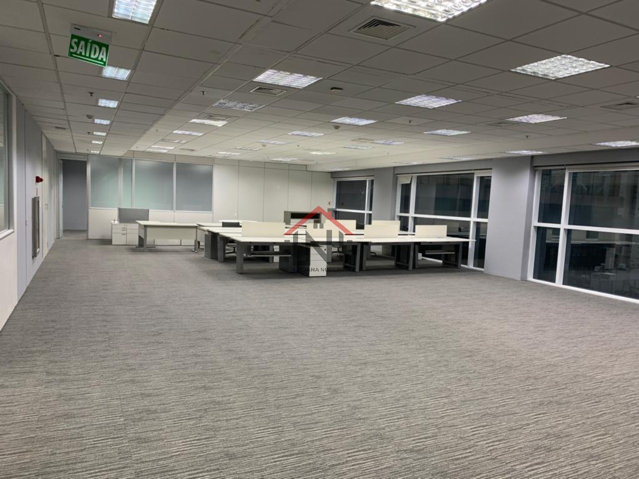 Conjunto Comercial de Alto Padrão na Vila Olímpia - São Paulo-SP 1 sala, 6 banheiros, 11 vagas de garagem, 373 m²