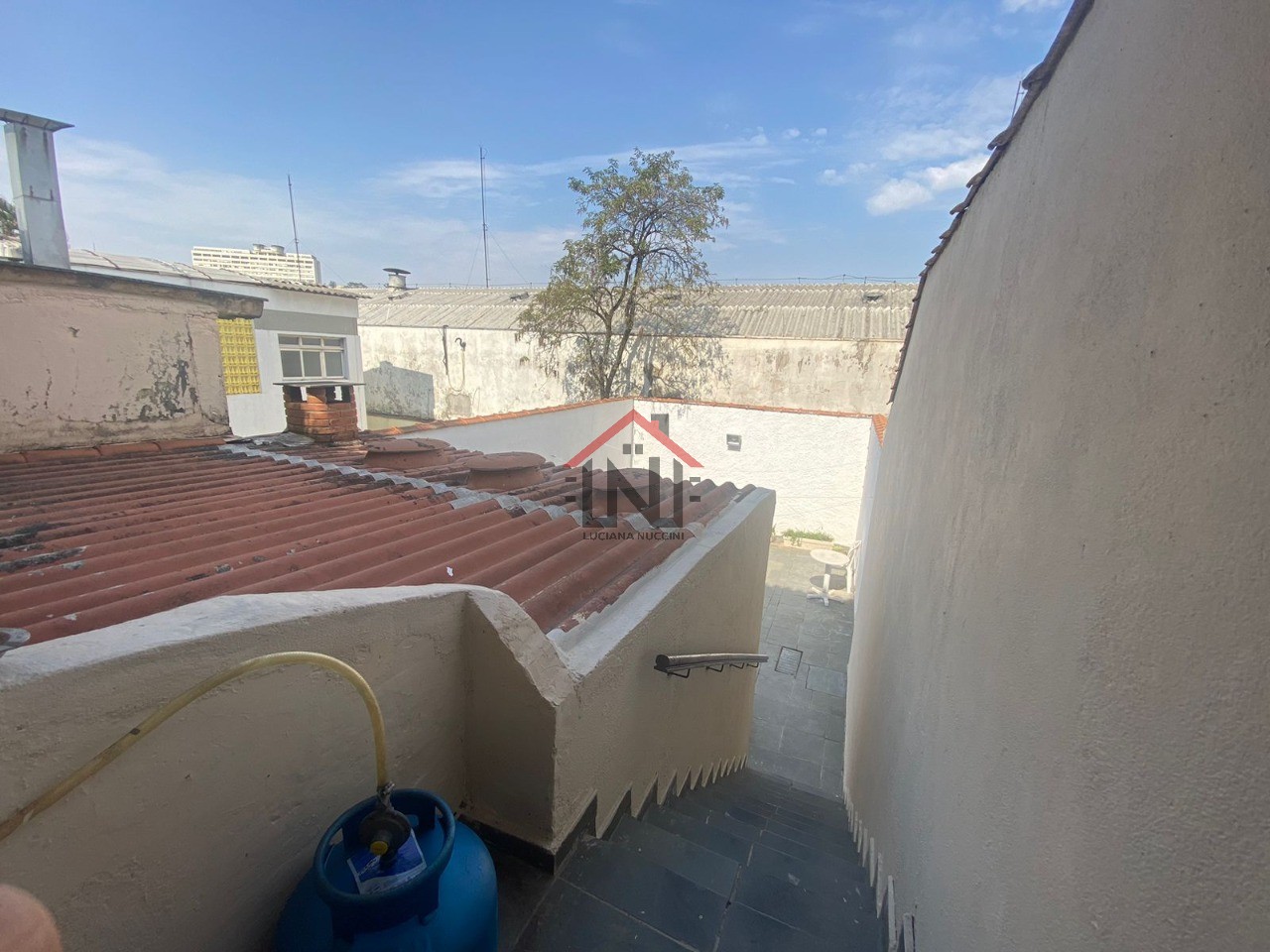Casa à venda em São Paulo-SP, Jardim da Glória: 2 quartos, 1 sala, 1 banheiro, 2 vagas de garagem, 155m² de área!