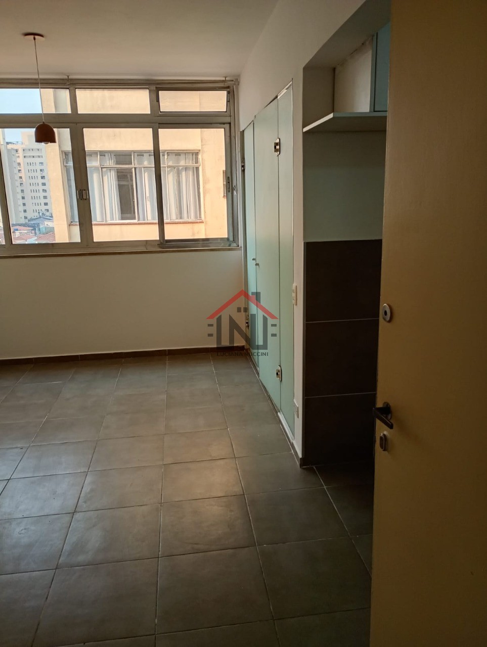 Studio de Luxo para Locação em Pinheiros - São Paulo-SP: 1 Quarto, 1 Banheiro, 24m², Imperdível!