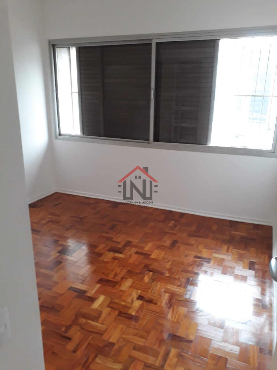 Apartamento à venda em São Paulo-SP, na Vila Nova Conceição: 3 quartos, 1 suíte, 2 banheiros, 2 vagas de garagem, 150m²!