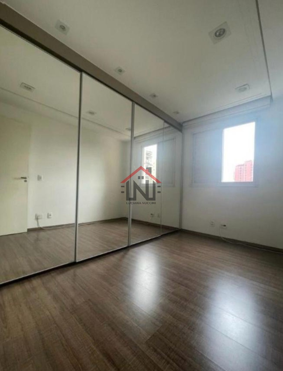Oportunidade única: Apartamento à venda em São Paulo-SP, no Ipiranga, com 2 quartos, 1 suíte, 1 sala, 2 banheiros, 1 vaga e 70m².