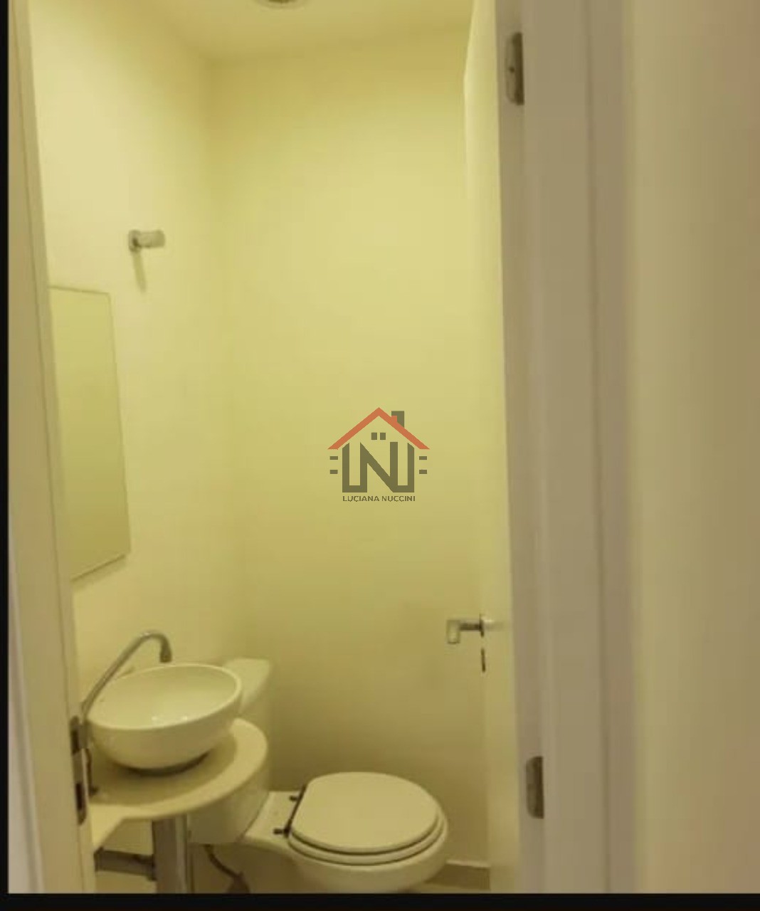 Conjunto Comercial para Locação em Pinheiros: 1 sala, 1 banheiro, 35m² - São Paulo-SP