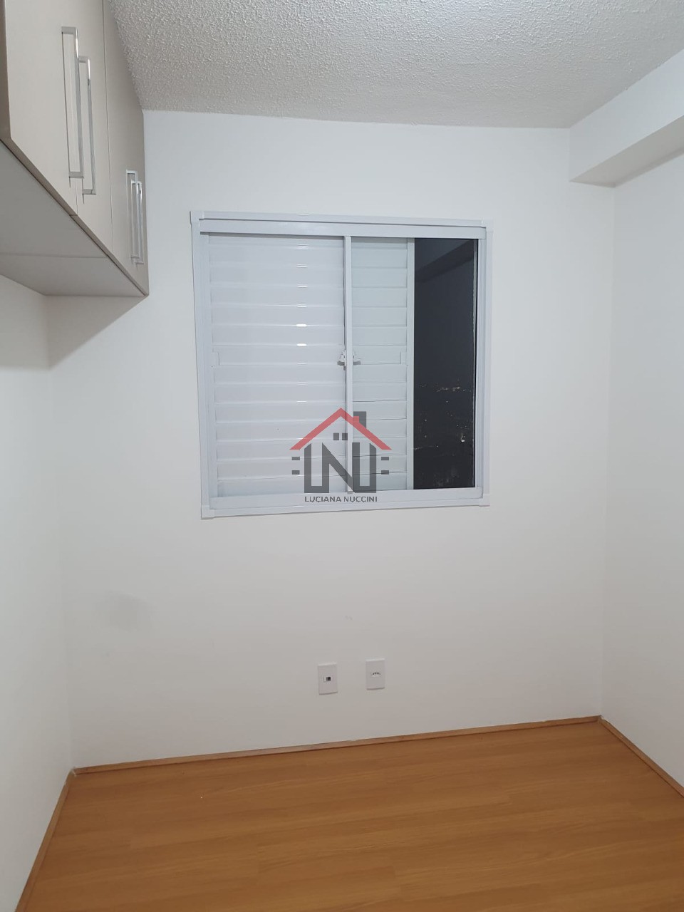 Imperdível: Apartamento à venda em São Paulo-SP, Jardim Santa Emília. 2 quartos, 1 sala, 2 banheiros, 1 vaga, 40m².