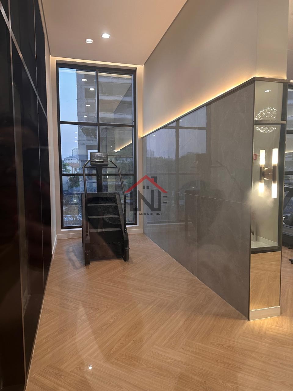Apartamento à venda em São Paulo, Jardim Aurélia: 3 quartos, 2 salas, 3 banheiros, 2 vagas, 132m² de área. Imperdível!