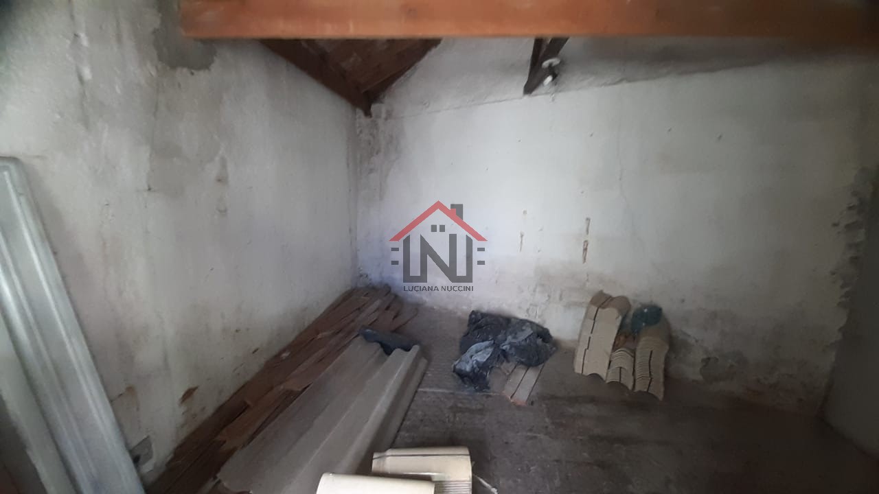 Excelente oportunidade: Casa à venda no Ipiranga, São Paulo-SP, com 3 quartos, 2 salas, 2 banheiros, 3 vagas de garagem e 170,00 m².