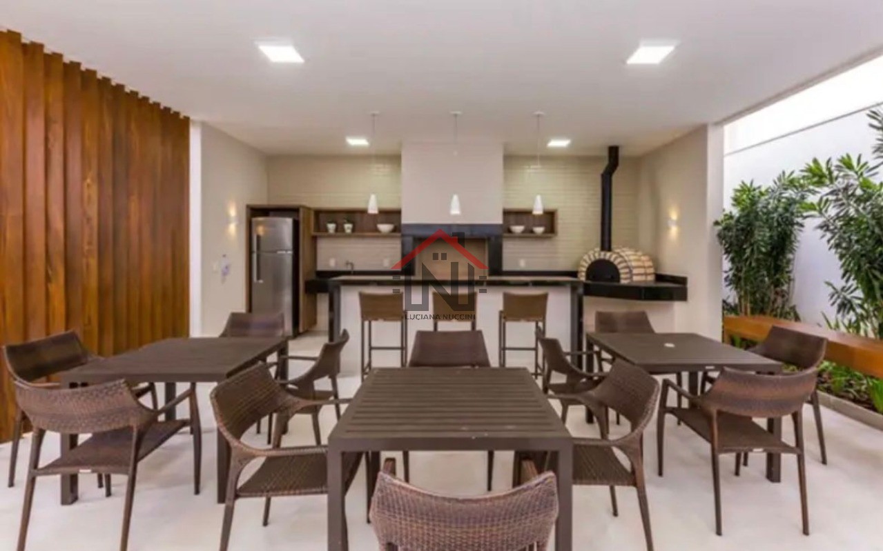 Venda de Apartamento de 2 Quartos com Suíte e Vaga na Zona Sul de São Paulo - Ipiranga, 70m²