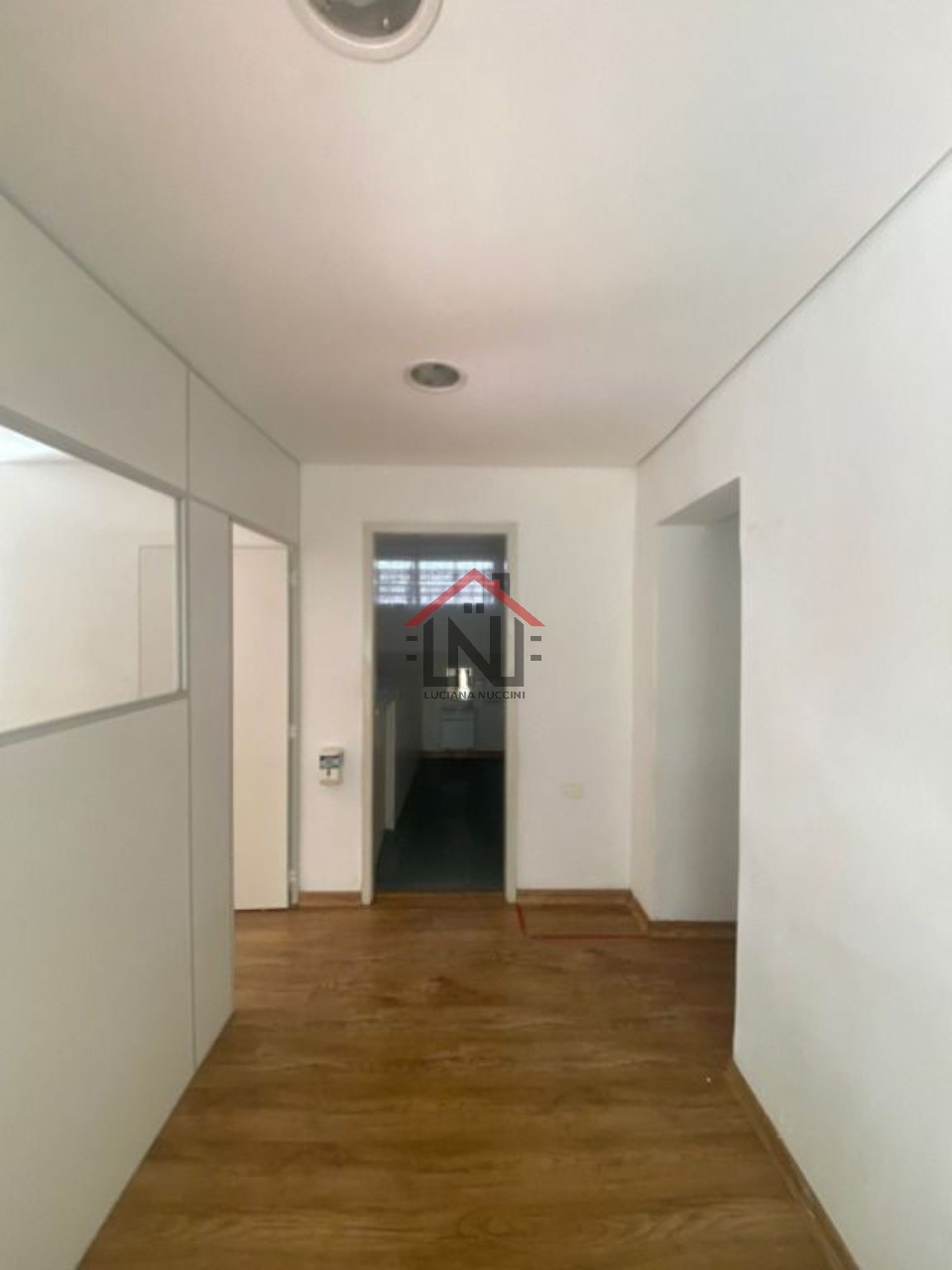Imperdível: Casa à venda em São Paulo-SP, Vila Mariana. 3 quartos, 4 banheiros, 5 vagas de garagem e 360m² de área!