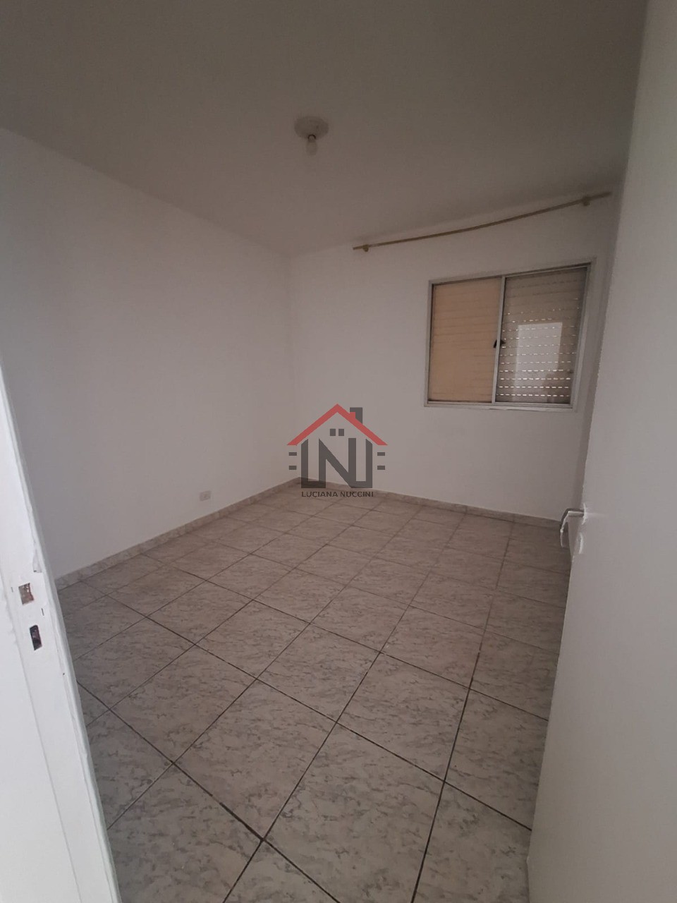 Apartamento à venda em São Paulo-SP, Vila Fachini: 2 quartos, 1 sala, 1 banheiro, 1 vaga de garagem, 55m² de área. Venha conferir!