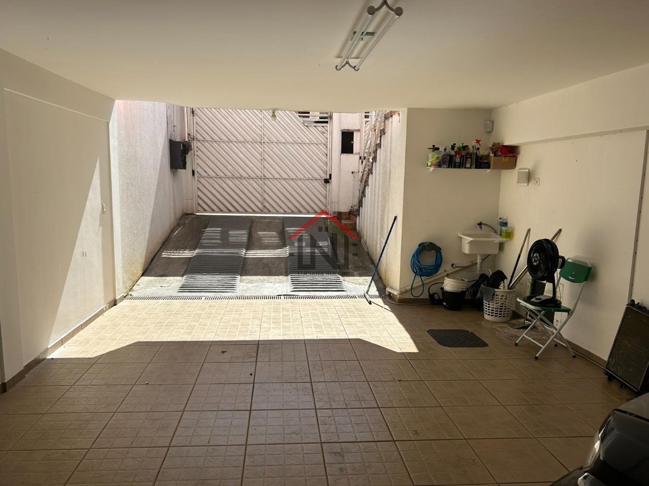 Imperdível Casa à Venda na Vila Mariana, São Paulo-SP: 3 Quartos, 3 Suítes, 1 Sala, 4 Banheiros, 6 Vagas de Garagem, 243m².