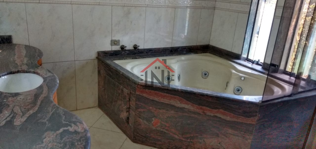 Imperdível oportunidade de casa para venda ou locação em São Paulo-SP, Vila Moraes: 4 quartos, 1 suíte, 1 sala, 4 banheiros, 3 vagas de garagem, 406,25 m²!