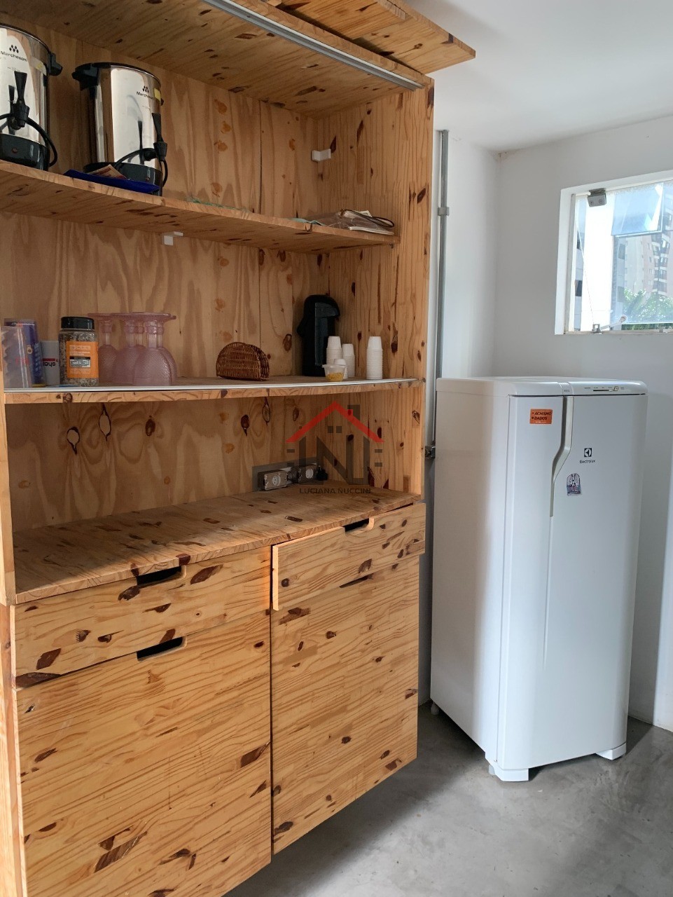 Salão Comercial de Alto Padrão na Vila Olímpia, São Paulo-SP: 700m², 5 Banheiros e 5 Vagas de Garagem!
