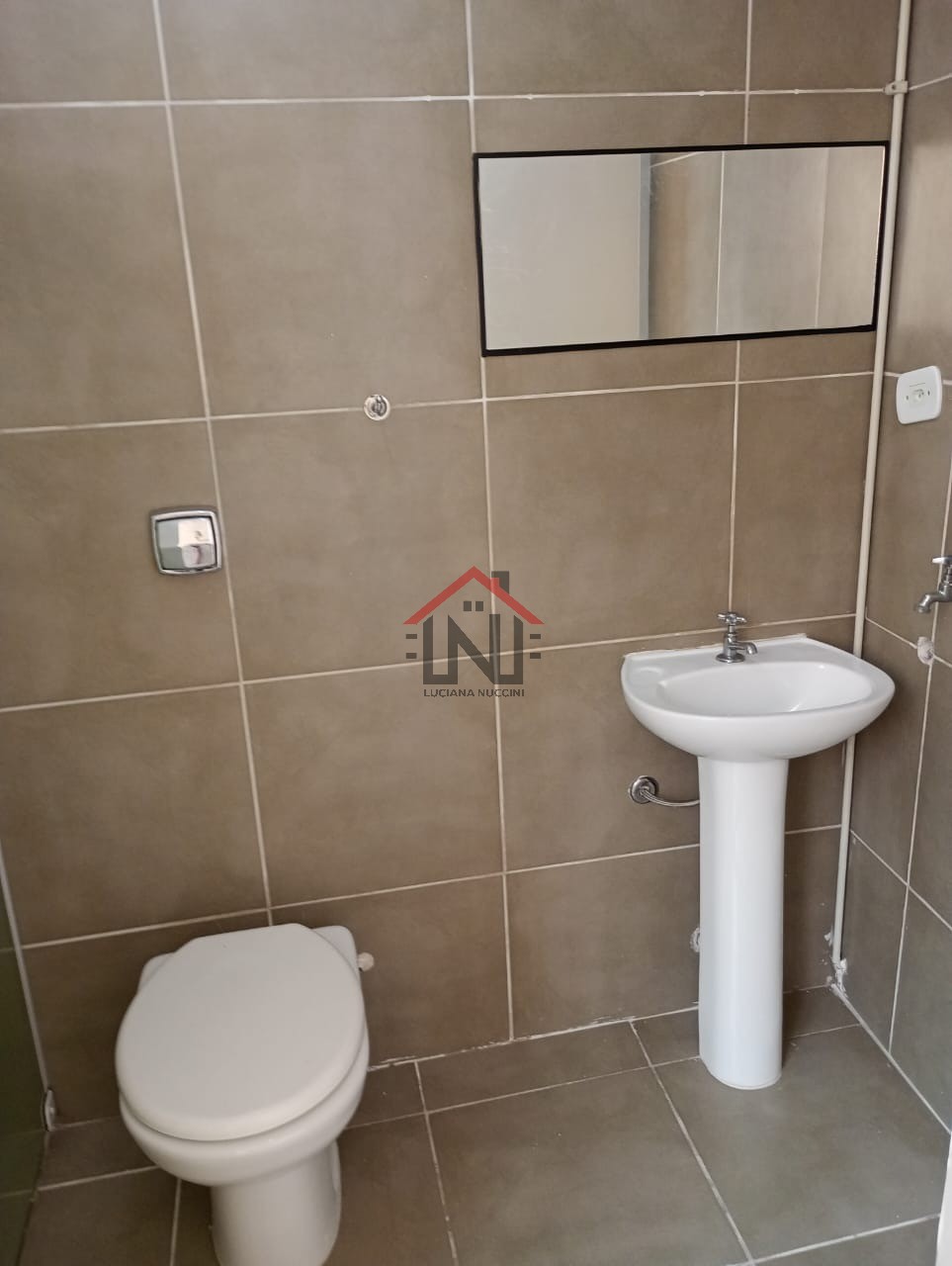 Studio de Luxo para Locação em Pinheiros - São Paulo-SP: 1 Quarto, 1 Banheiro, 24m², Imperdível!