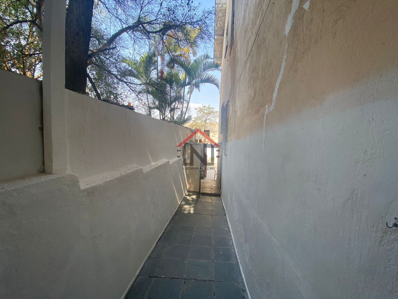 Casa à venda em São Paulo-SP, Jardim da Glória: 2 quartos, 1 sala, 1 banheiro, 2 vagas de garagem, 155m² de área!