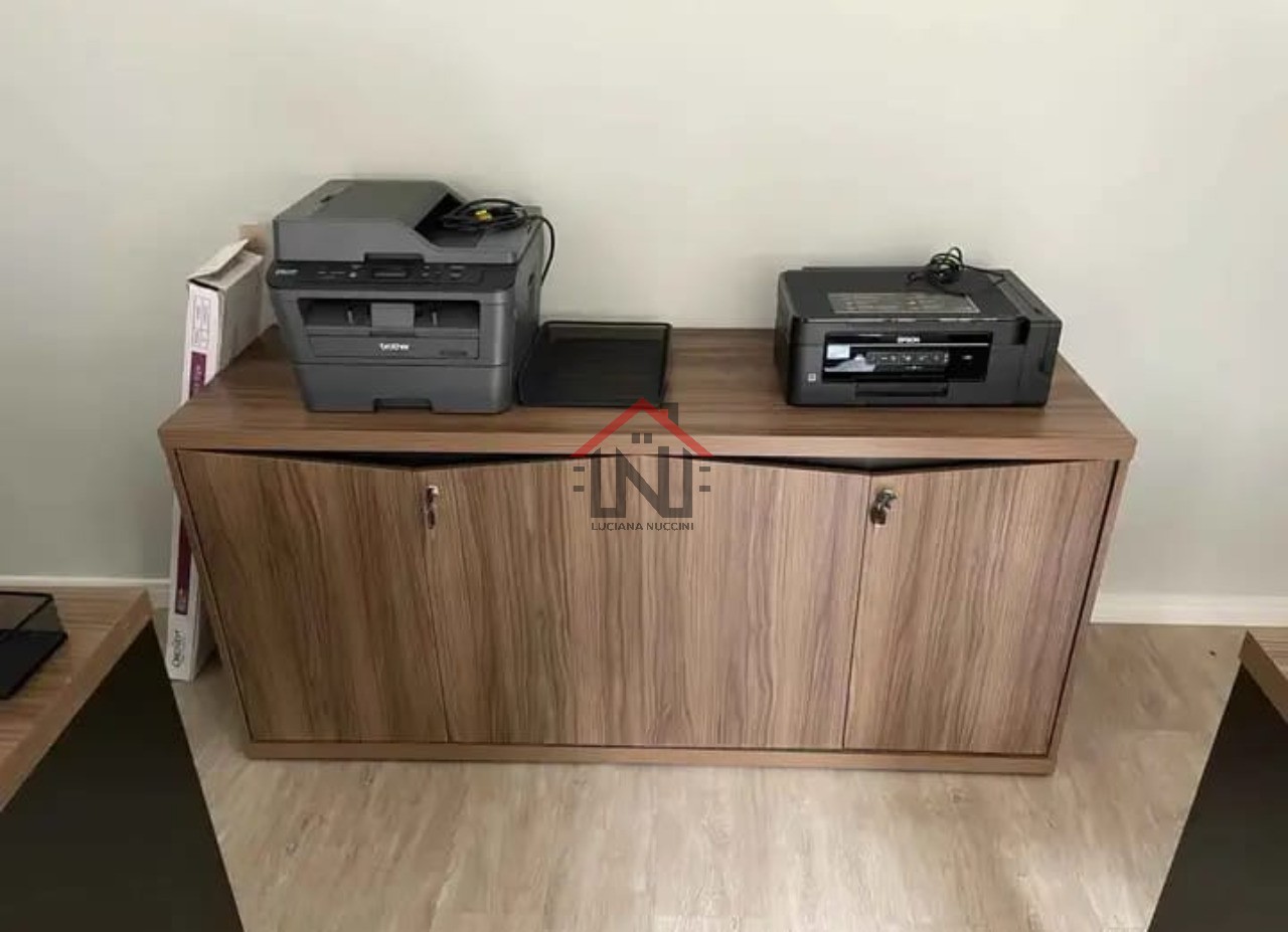 Conjunto Comercial à Venda em São Paulo-SP, Bairro Aclimação: 1 Sala, 1 Banheiro e 1 Vaga na Garagem!