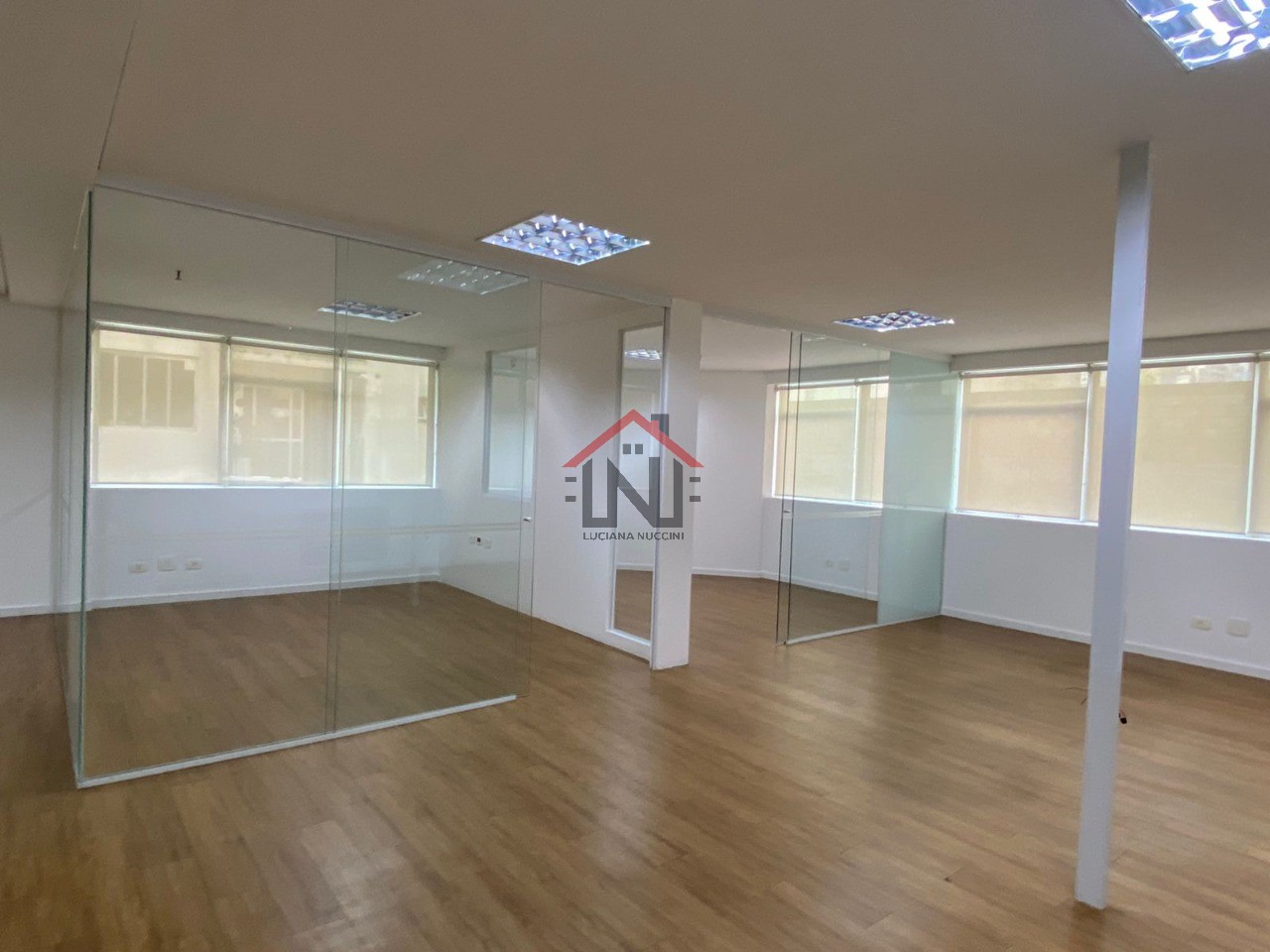 Conjunto Comercial de Luxo na Vila Olímpia: A Oportunidade Perfeita para o seu Negócio em São Paulo-SP!
