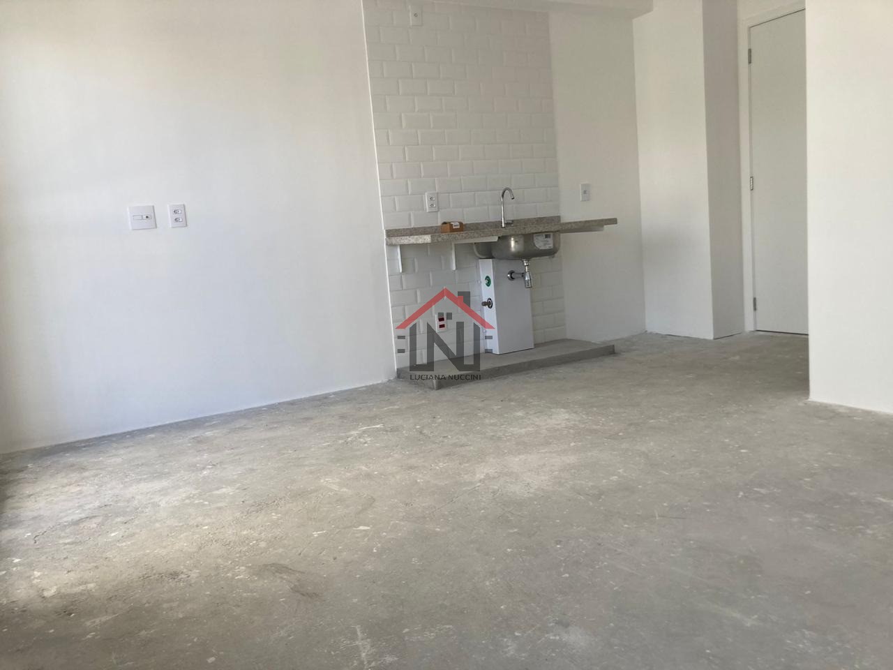 Apartamento à venda em Pinheiros, São Paulo-SP: 1 quarto, 1 banheiro, 27m² de área. Aproveite essa oportunidade!