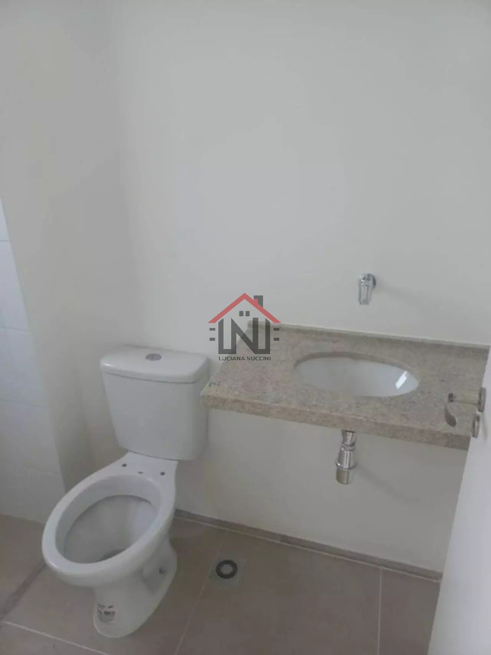 Apartamento à venda em São Paulo-SP, no bairro Ipiranga! 2 quartos, 1 suíte, 2 banheiros, 1 vaga, 53,50 m² de área. Venha conferir!