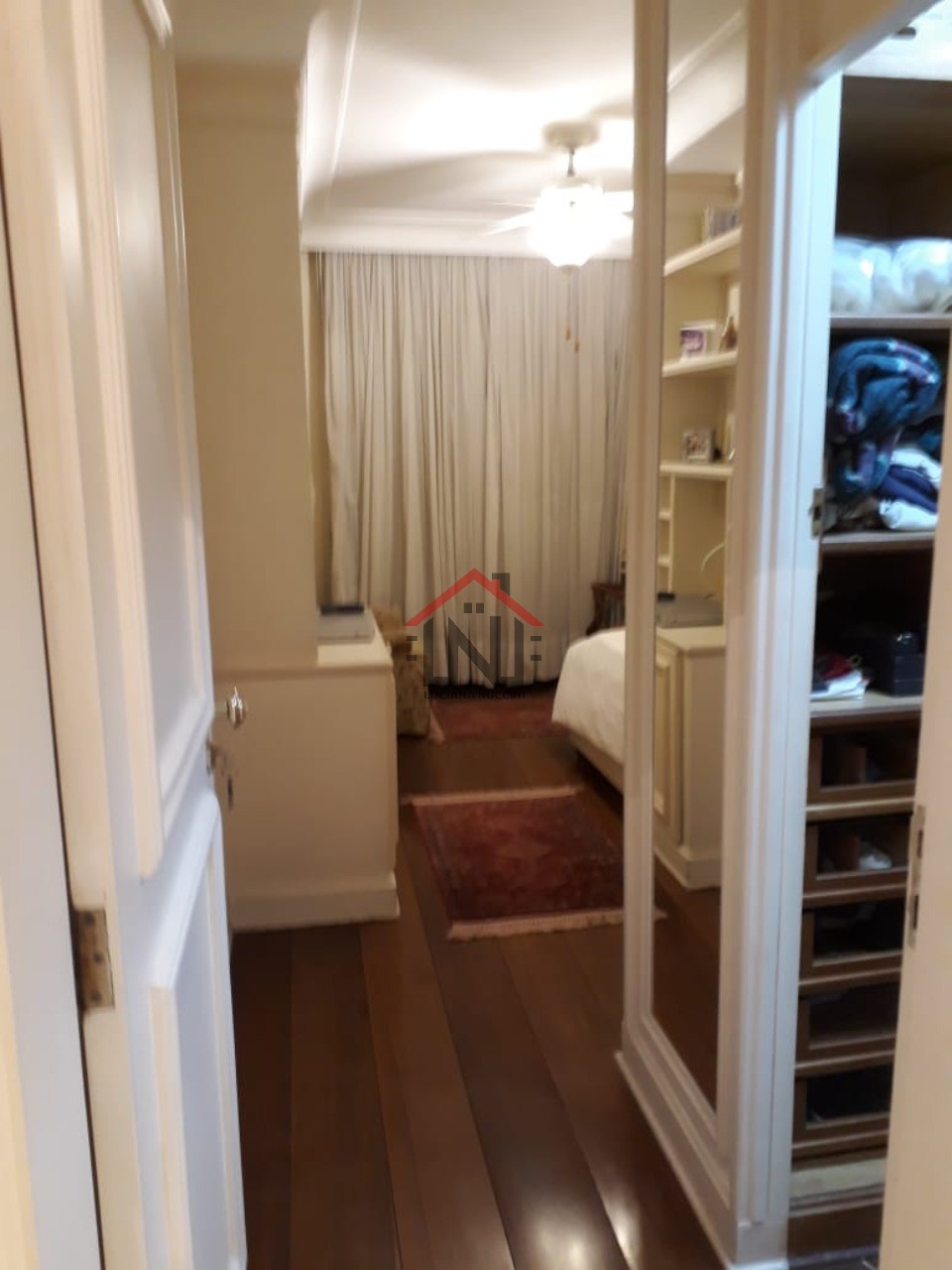 Apartamento à venda em São Paulo-SP, Vila Monte Alegre: 2 quartos, 1 suíte, 2 salas, 2 banheiros, 2 vagas de garagem, 200m².