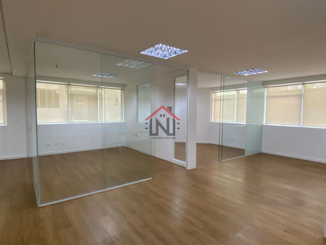 Conjunto Comercial de Luxo na Vila Olímpia: A Oportunidade Perfeita para o seu Negócio em São Paulo-SP!