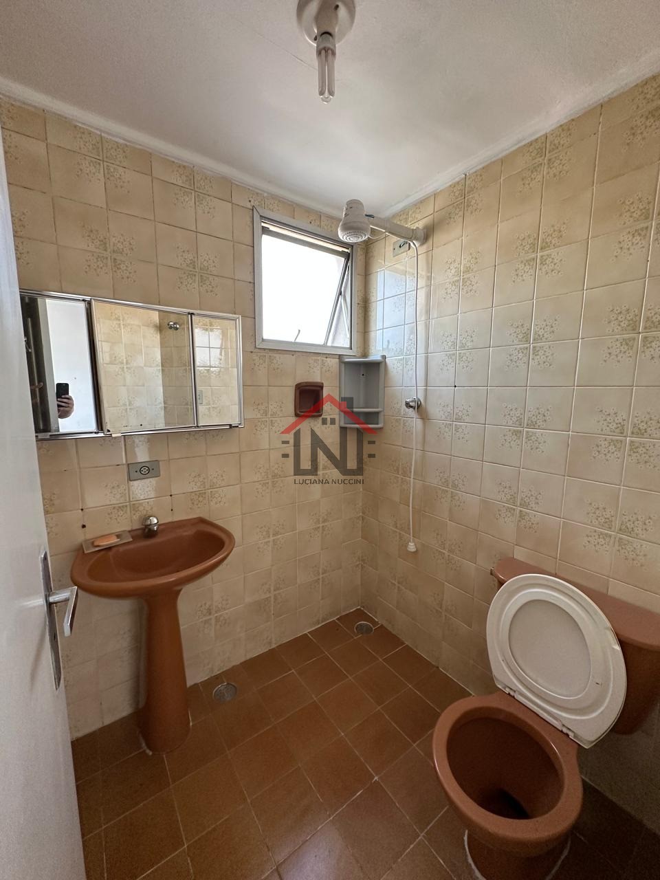 Apartamento à venda em São Paulo-SP, bairro Sacomã: 1 quarto, 1 sala, 1 banheiro, 1 vaga de garagem, 35m². Venha conferir!