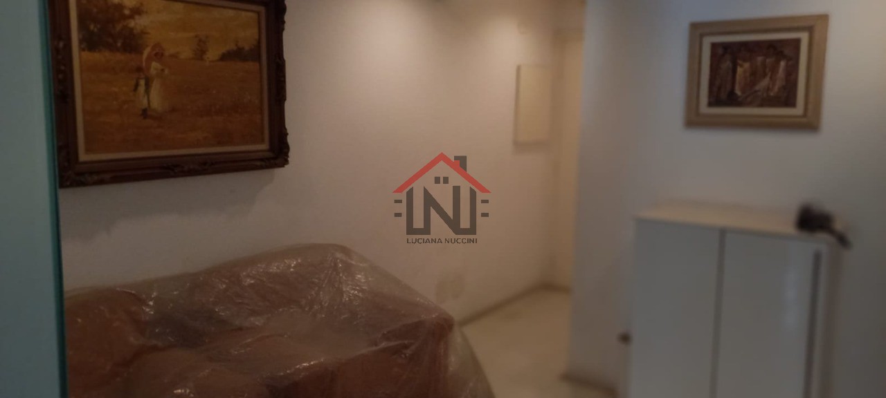 Sala Comercial no Jardim Paulista: 6 Salas, 2 Banheiros - Venda ou Locação em São Paulo-SP
