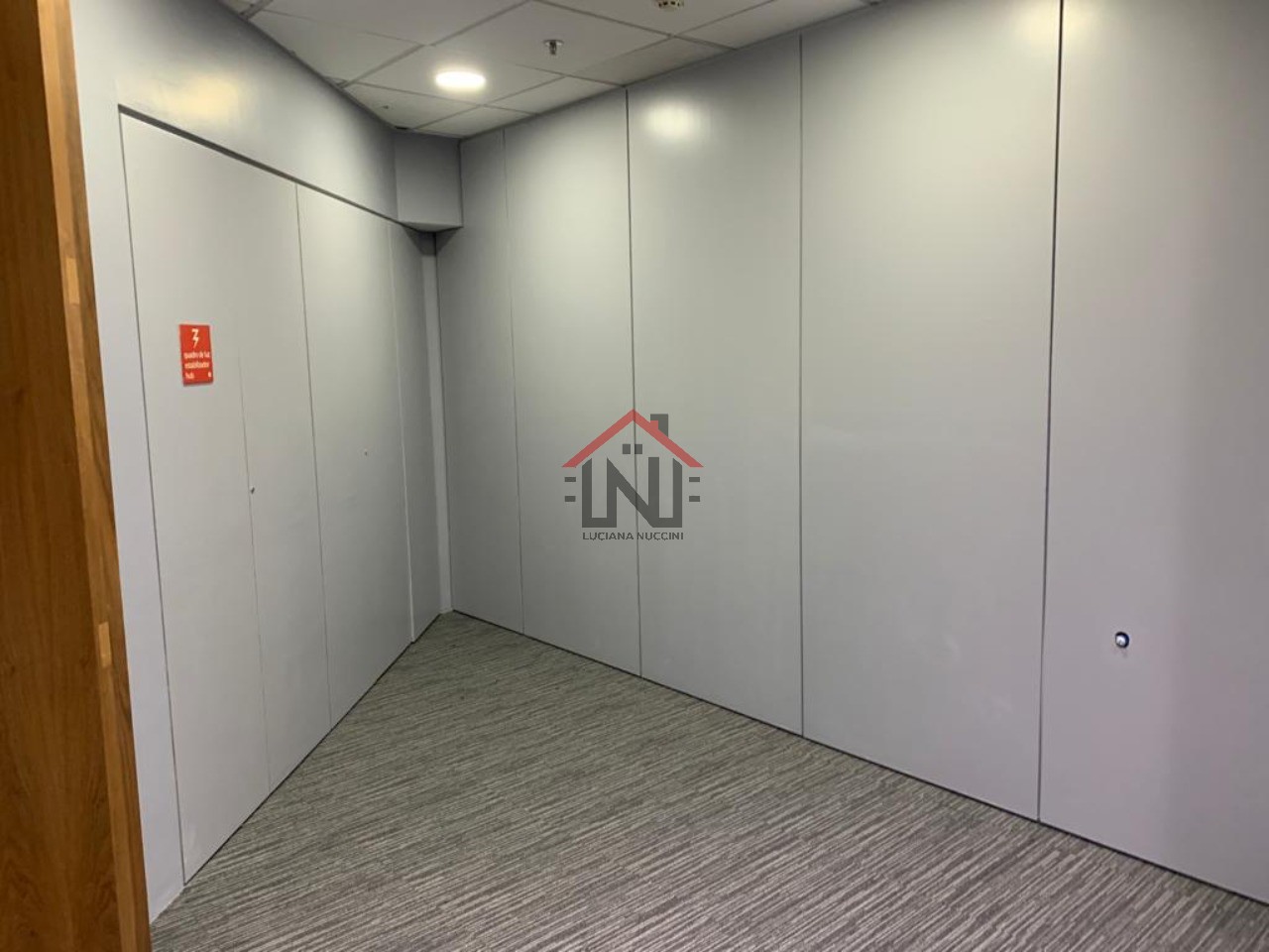 Conjunto Comercial de Alto Padrão na Vila Olímpia - São Paulo-SP 1 sala, 6 banheiros, 11 vagas de garagem, 373 m²