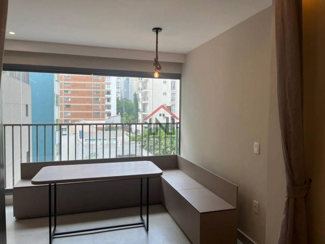 Apartamento para locação no paraíso: 1 quarto, 1 sala, 1 ban