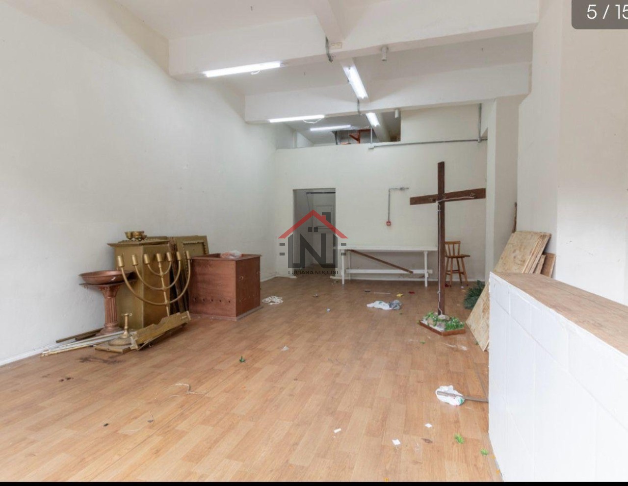 Excelente Ponto Comercial para Locação na Bela Vista, São Paulo-SP: 1 Sala, 2 Banheiros, 2 Vagas de Garagem