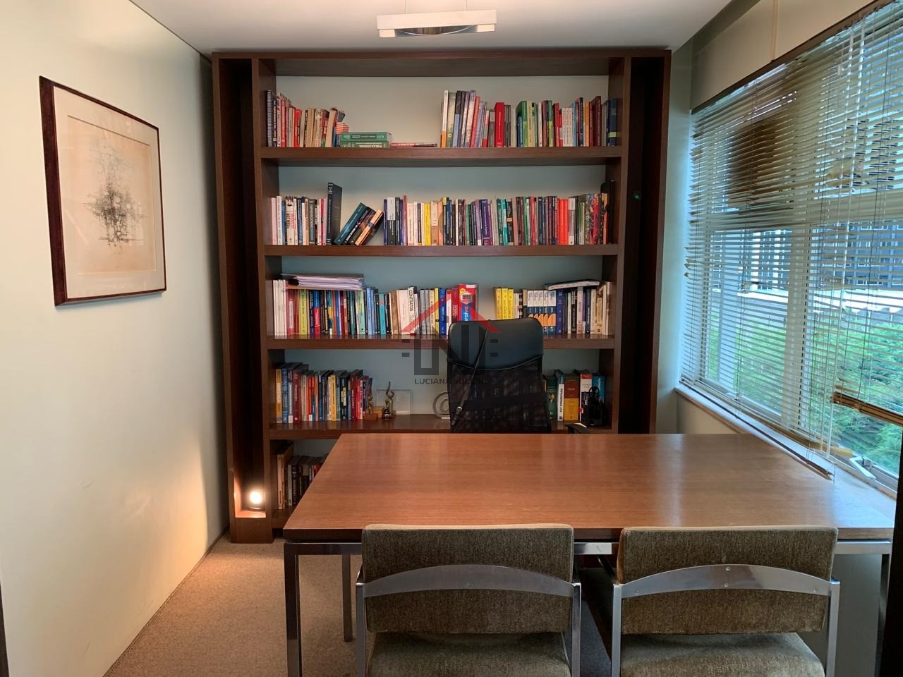 Conjunto Comercial para Locação em São Paulo-SP, Jardim Paulista: 5 Salas, 2 Banheiros, 58m² de Área. Agende sua visita!