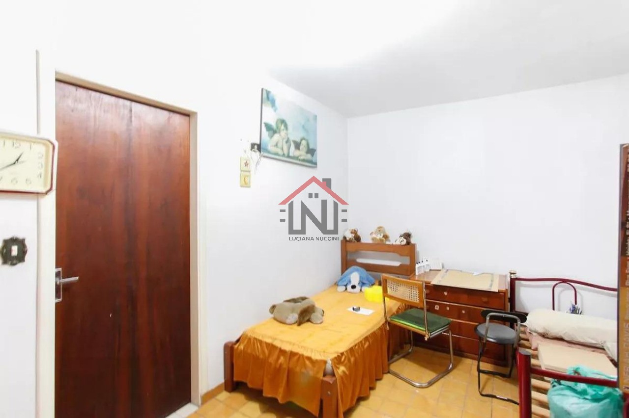 Casa à venda em São Paulo-SP, Parque Jabaquara: 3 quartos, 4 banheiros, 2 vagas, 189 m². Encontre seu lar dos sonhos!