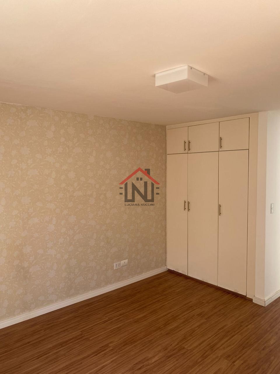 Cobertura para locação com 3 quartos e 160m² em Pinheiros, São Paulo-SP.