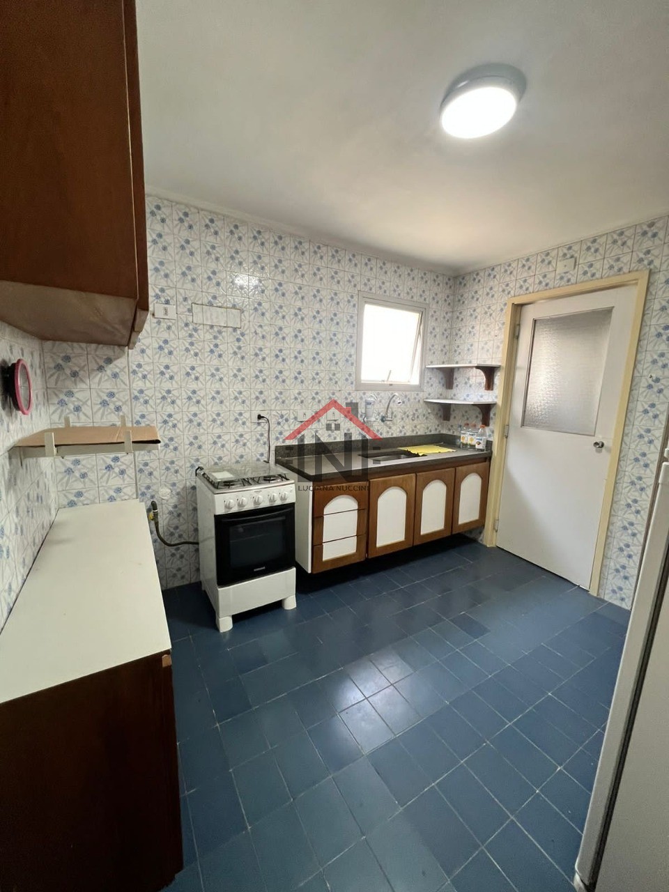 Apartamento para locação no bairro Paraíso em São Paulo-SP: 3 quartos, 1 suíte, 1 sala, 2 banheiros, 1 vaga, 110 m².
