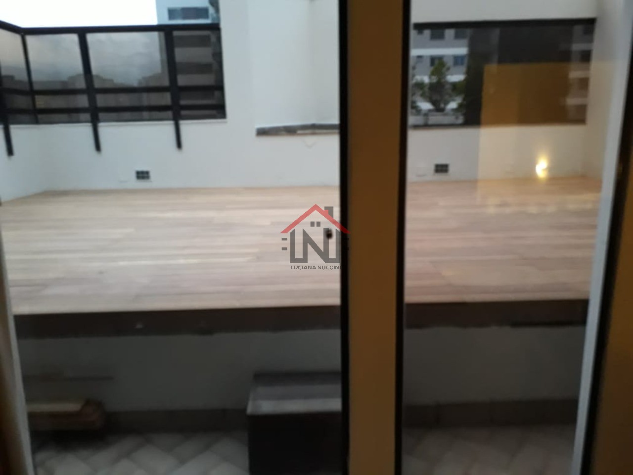 Apartamento à venda em São Paulo-SP, Vila Monte Alegre: 2 quartos, 1 suíte, 2 salas, 2 banheiros, 2 vagas de garagem, 200m².