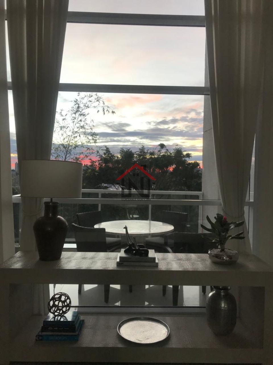 Viva com conforto e elegância em um apartamento de 3 suítes na Vila Mariana, São Paulo-SP!