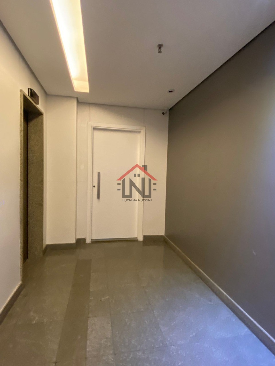 Conjunto Comercial de Alto Padrão na Vila Olímpia, São Paulo-SP: Espaço Ideal para o Sucesso do seu Negócio!