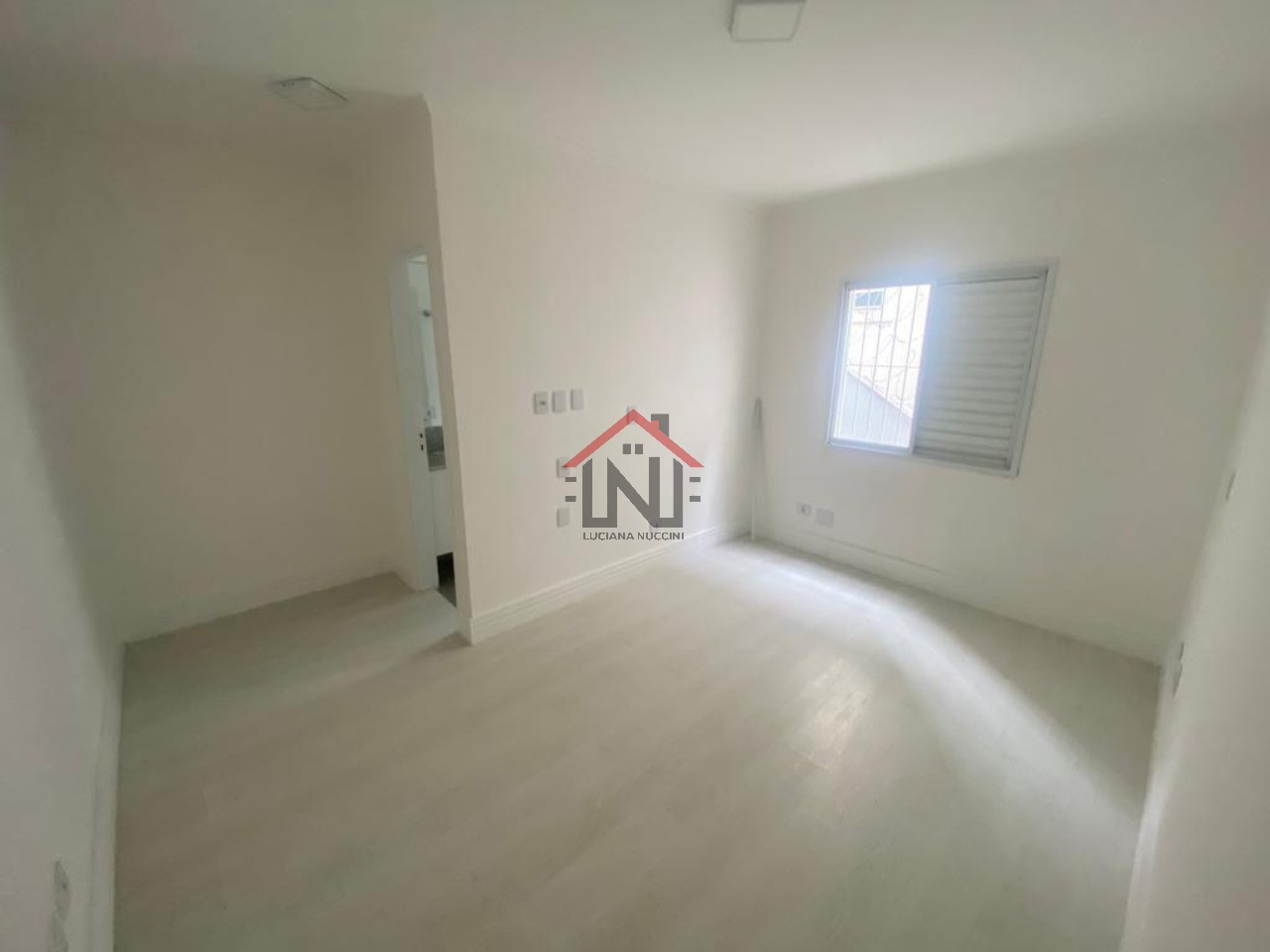 Imperdível oportunidade de adquirir casa com 3 quartos e 3 suítes na Vila Mariana, São Paulo!